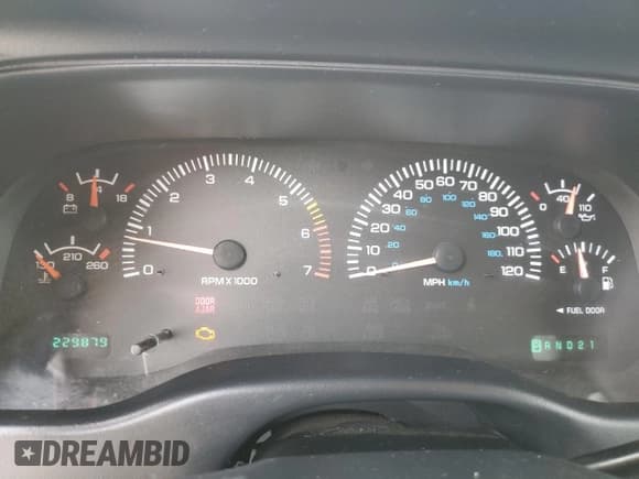 ✅ 2000 Dodge Dakota Sport • VIN: 1B7GG2AN8YS668046 • Lot: 51641455. Wystawiony na Copart z przebiegiem 229 879 mil. Bezpłatny archiwum sprzedaży aukcyjnych z USA i szczegółowy raport historii pojazdu na DreamBid. Zdjęcie 9.