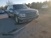 ✅ 2000 Chevrolet Suburban LS • VIN: 3GNFK16TXYG151101 • Лот: 44826315. Опубликован ранее на Copart с пробегом 177 060 миль. Бесплатный доступ к архиву аукционных продаж из США и подробный отчёт об истории автомобиля на DreamBid. Изображение 12.