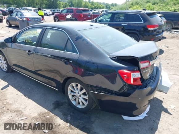 2013 Toyota Camry L with VIN 4T1BF1FK2DU685392, listed as a IAAI auction lot 42550254 with 178,100 mi miles and . Bid and sale history available at DreamBid. Image 3.