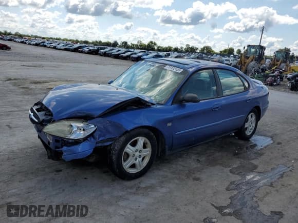 ✅ 2002 Ford Taurus SEL Deluxe • VIN: 1FAHP56S22A246619 • Lot: 70102135. Listed on Copart with 263,963 mi. Free auction sales archive from the USA and detailed vehicle history report at DreamBid. Image 1.