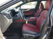 ✅ 2024 Lexus NX 350h • VIN: 2T2AKCEZ6RC025216 • Lot: 65567125. Wystawiony na Copart z przebiegiem 13 373 mil. Bezpłatny archiwum sprzedaży aukcyjnych z USA i szczegółowy raport historii pojazdu na DreamBid. Zdjęcie 7.