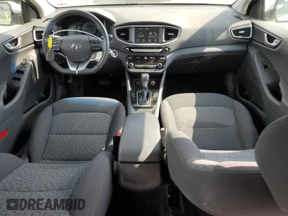 2017 Hyundai Ioniq SEL с VIN KMHC75LC2HU057523, выставлен на аукционе Copart как лот 64450864 с пробегом 49 733 миль миль и Списание • Salvage title. История ставок и продаж доступна на DreamBid. Изображение 8.