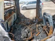 ✅ 2020 Chevrolet Silverado 1500 Custom Trail Boss • VIN: 1GCPYCEH9LZ273185 • Lot: 60439075. Wystawiony na Copart z przebiegiem Nie podano. Bezpłatny archiwum sprzedaży aukcyjnych z USA i szczegółowy raport historii pojazdu na DreamBid. Zdjęcie 10.