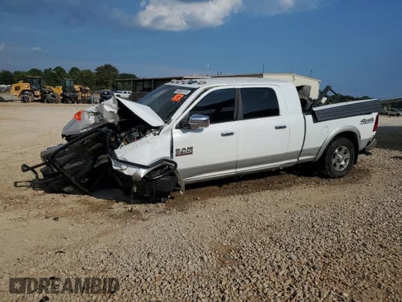 ✅ 2018 Ram 2500 Big Horn • VIN: 3C6UR5ML5JG417479 • Lot: 69589135. Wystawiony na Copart z przebiegiem Nie podano. Bezpłatny archiwum sprzedaży aukcyjnych z USA i szczegółowy raport historii pojazdu na DreamBid. Zdjęcie 1.