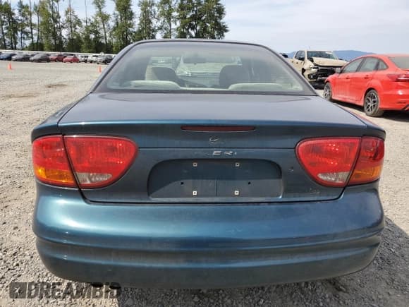 ✅ 2003 Oldsmobile Alero GL1 • VIN: 1G3NL52FX3C261425 • Lot: 66923135. Listed on Copart with 235,475 mi. Free auction sales archive from the USA and detailed vehicle history report at DreamBid. Image 6.