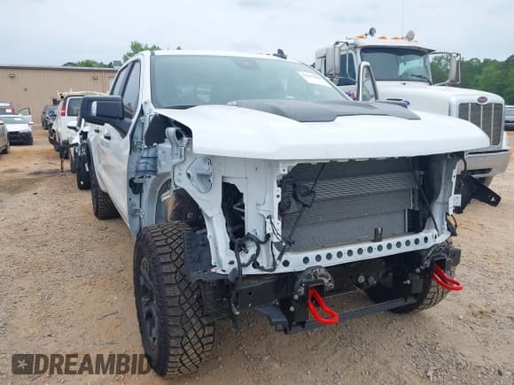 ✅ 2025 Chevrolet Silverado 1500 ZR2 • VIN: 3GCUKHEL1SG170864 • Лот: 42167688. Опубликован ранее на IAAI с пробегом 1 296 миль. Бесплатный доступ к архиву аукционных продаж из США и подробный отчёт об истории автомобиля на DreamBid. Изображение 6.