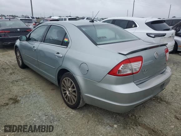 ✅ 2007 Mercury Milan Premier • VIN: 3MEHM08Z67R626333 • Lot: 74704054. Wystawiony na Copart z przebiegiem Nie podano. Bezpłatny archiwum sprzedaży aukcyjnych z USA i szczegółowy raport historii pojazdu na DreamBid. Zdjęcie 2.