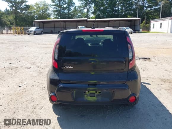 ✅ 2014 Kia Soul • VIN: KNDJN2A21E7718365 • Lot: 43003532. Wystawiony na IAAI z przebiegiem 129 024 mil. Bezpłatny archiwum sprzedaży aukcyjnych z USA i szczegółowy raport historii pojazdu na DreamBid. Zdjęcie 16.