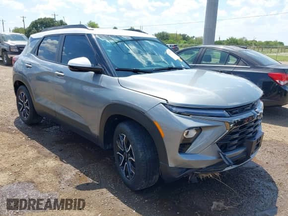 2025 Chevrolet TrailBlazer ACTIV с VIN KL79MVSL0SB069887, выставлен на аукционе IAAI как лот 43147267 с пробегом 11 815 миль миль и . История ставок и продаж доступна на DreamBid. Изображение 1.