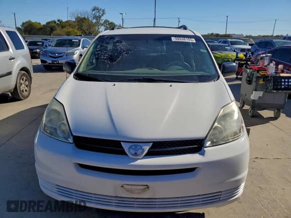 2005 Toyota Sienna LE z VIN 5TDZA23C35S293886, wystawiony jako Copart lot #90938105 z przebiegiem 133 550 mil mil oraz Szkoda całkowita • Salvage title. Historia ofert i sprzedaży dostępna na DreamBid. Obrazek 5.