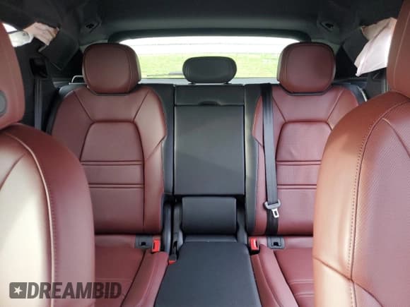 ✅ 2025 Porsche Cayenne • VIN: WP1AA2AYXSDA01216 • Lot: 51861125. Wystawiony na Copart z przebiegiem 864 mil. Bezpłatny archiwum sprzedaży aukcyjnych z USA i szczegółowy raport historii pojazdu na DreamBid. Zdjęcie 10.