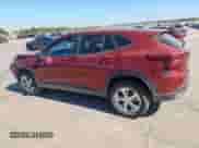 2024 Chevrolet Trax LS с VIN KL77LFE28RC181554, выставлен на аукционе Copart как лот 85891235 с пробегом 27 637 миль миль и Списание • Salvage title. История ставок и продаж доступна на DreamBid. Изображение 2.