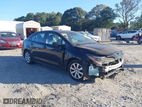 ✅ 2020 Toyota Corolla LE • VIN: 5YFEPRAE5LP133458 • Лот: 43326205. Опубликован ранее на IAAI с пробегом 122 058 миль. Бесплатный доступ к архиву аукционных продаж из США и подробный отчёт об истории автомобиля на DreamBid. Изображение 1.