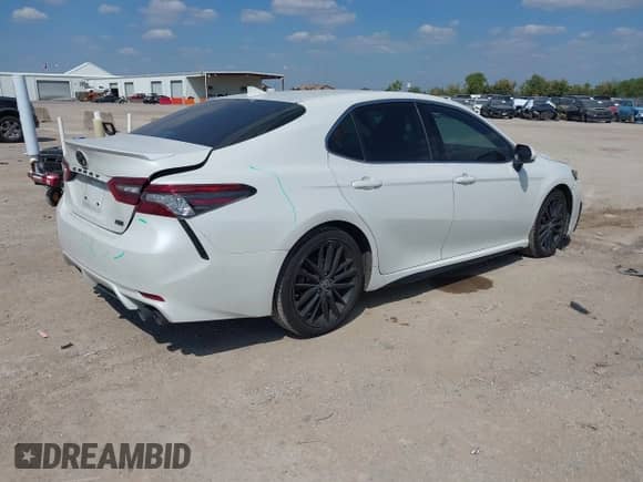 2021 Toyota Camry XSE with VIN 4T1K61AK9MU614293, listed as a IAAI auction lot 43340666 with 91,816 mi miles and . Bid and sale history available at DreamBid. Image 4.