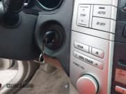 ✅ 2006 Lexus RX 400h • VIN: JTJHW31U060004642 • Lot: 42207589. Wystawiony na IAAI z przebiegiem 158 506 mil. Bezpłatny archiwum sprzedaży aukcyjnych z USA i szczegółowy raport historii pojazdu na DreamBid. Zdjęcie 11.