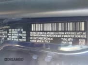 ✅ 2018 Jeep Renegade Latitude • VIN: ZACCJABB7JPG74639 • Lot: 43414533. Wystawiony na IAAI z przebiegiem 145 592 mil. Bezpłatny archiwum sprzedaży aukcyjnych z USA i szczegółowy raport historii pojazdu na DreamBid. Zdjęcie 9.