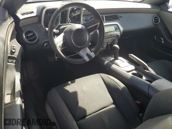 ✅ 2011 Chevrolet Camaro 2LS • VIN: 2G1FA1ED9B9118798 • Лот: 82254305. Опубликован ранее на Copart с пробегом 114 143 миль. Бесплатный доступ к архиву аукционных продаж из США и подробный отчёт об истории автомобиля на DreamBid. Изображение 8.