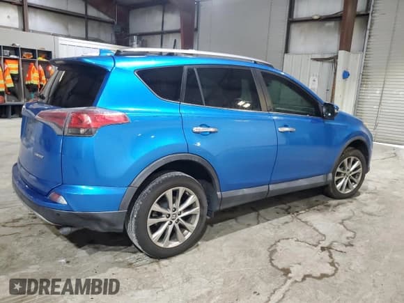 ✅ 2017 Toyota RAV4 Limited • VIN: 2T3YFREV0HW372858 • Lot: 69582055. Wystawiony na Copart z przebiegiem 105 967 mil. Bezpłatny archiwum sprzedaży aukcyjnych z USA i szczegółowy raport historii pojazdu na DreamBid. Zdjęcie 3.