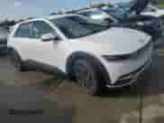 ✅ 2024 Hyundai Ioniq 5 SEL • VIN: KM8KN4DE7RU269041 • Lot: 74008014. Wystawiony na Copart z przebiegiem Nie podano mil. Skorzystaj z bezpłatnego archiwum sprzedaży aukcyjnych z USA i zobacz szczegółowy raport historii pojazdu na DreamBid. Zdjęcie 4.