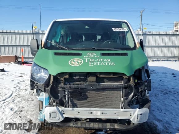 ✅ 2017 Ford Transit XL • VIN: 1FMZK1YM7HKB34384 • Lot: 88654985. Wystawiony na Copart z przebiegiem 16 649 mil. Bezpłatny archiwum sprzedaży aukcyjnych z USA i szczegółowy raport historii pojazdu na DreamBid. Zdjęcie 5.