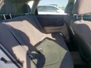 ✅ 2006 Kia Spectra • VIN: KNAFE161465231316 • Лот: 52016355. Опубликован ранее на Copart с пробегом 92 525 миль. Бесплатный доступ к архиву аукционных продаж из США и подробный отчёт об истории автомобиля на DreamBid. Изображение 10.