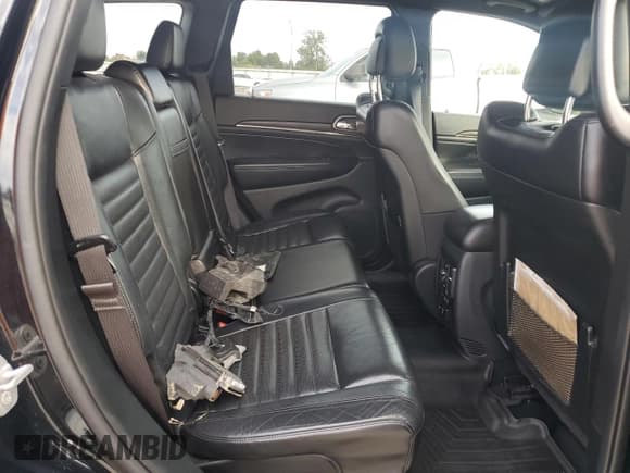 ✅ 2020 Jeep Grand Cherokee Limited X • VIN: 1C4RJEBG0LC113848 • Lot: 82342545. Listed on Copart with 173,861 mi. Free auction sales archive from the USA and detailed vehicle history report at DreamBid. Image 11.