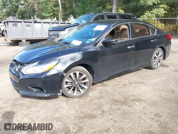 ✅ 2018 Nissan Altima S • VIN: 1N4AL3AP0JC246108 • Lot: 43328255. Wystawiony na IAAI z przebiegiem 245 615 mil. Bezpłatny archiwum sprzedaży aukcyjnych z USA i szczegółowy raport historii pojazdu na DreamBid. Zdjęcie 2.