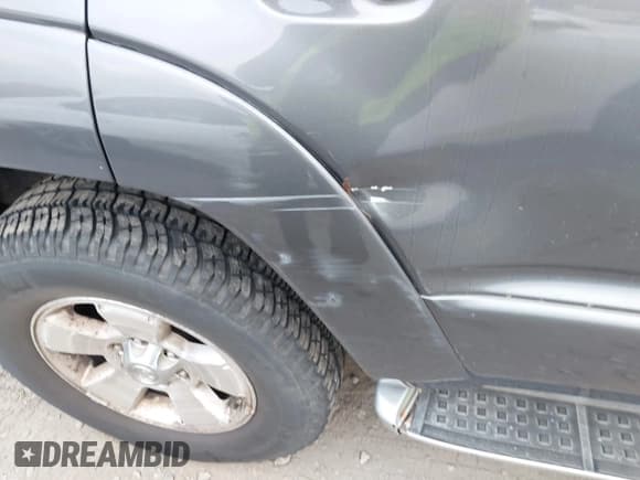 ✅ 2004 Toyota 4Runner Limited • VIN: JTEBT17R040043927 • Lot: 43562764. Listed on IAAI with 221,037 mi. Free auction sales archive from the USA and detailed vehicle history report at DreamBid. Image 6.