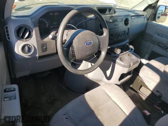 ✅ 2013 Ford Econoline Cargo Commercial • VIN: 1FTNE2EW2DDB22647 • Lot: 87264995. Listed on Copart with 190,620 mi. Free auction sales archive from the USA and detailed vehicle history report at DreamBid. Image 8.