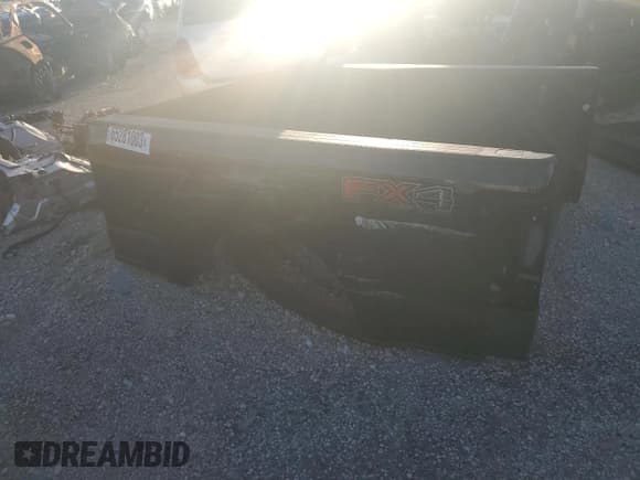 ✅ 2017 Ford F-250 • VIN: N0V1N0NPART • Лот: 43234715. Опубликован ранее на Copart с пробегом Не указан. Бесплатный доступ к архиву аукционных продаж из США и подробный отчёт об истории автомобиля на DreamBid. Изображение 2.