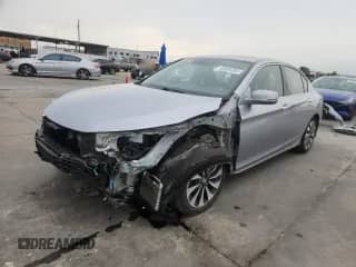2017 Honda Accord EX-L z VIN JHMCR6F50HC019410, wystawiony jako Copart lot #89905385 z przebiegiem 81 411 mil mil oraz Szkoda całkowita • Salvage title. Historia ofert i sprzedaży dostępna na DreamBid. Obrazek 1.