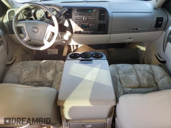 ✅ 2013 GMC Sierra 2500HD SLE • VIN: 1GT120CGXDF139353 • Lot: 53251915. Listed on Copart with 95,146 mi. Free auction sales archive from the USA and detailed vehicle history report at DreamBid. Image 8.
