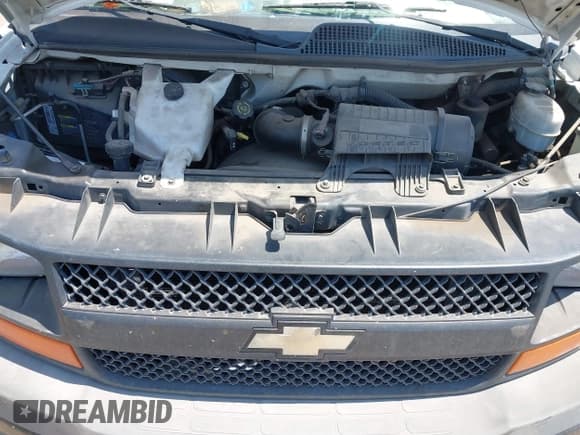 ✅ 2010 Chevrolet Express Cargo • VIN: 1GCUGADXXA1115078 • Lot: 42976543. Listed on IAAI with 283,268 mi. Free auction sales archive from the USA and detailed vehicle history report at DreamBid. Image 10.