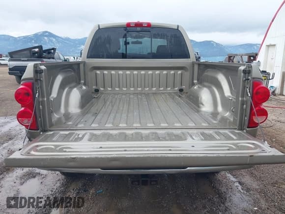 ✅ 2007 Dodge 2500 SLT • VIN: 3D7KS28D67G832959 • Lot: 41677187. Listed on IAAI with 174,570 mi. Free auction sales archive from the USA and detailed vehicle history report at DreamBid. Image 16.