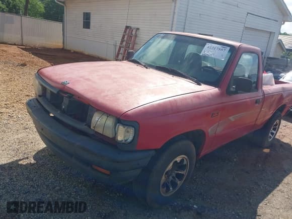 ✅ 1994 Mazda B-Series SE • VIN: 4F4CR12U6RTM24665 • Lot: 42317557. Listed on IAAI with 248,294 mi. Free auction sales archive from the USA and detailed vehicle history report at DreamBid. Image 2.