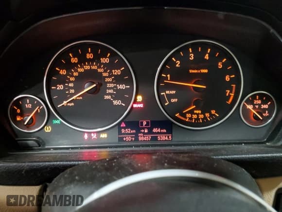 ✅ 2013 BMW 3 Series 328i • VIN: WBA3A5C56DF350733 • Lot: 85200635. Listed on Copart with 98,457 mi. Free auction sales archive from the USA and detailed vehicle history report at DreamBid. Image 9.