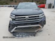 ✅ 2023 Volkswagen Atlas SE • VIN: 1V2LC2CA4PC227994 • Lot: 82517774. Listed on Copart with 22,375 mi. Free auction sales archive from the USA and detailed vehicle history report at DreamBid. Image 5.