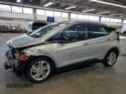 ✅ 2023 Chevrolet Bolt EV 1LT • VIN: 1G1FW6S05P4180502 • Лот: 92381565. Опубликован ранее на Copart с пробегом 81 418 миль. Бесплатный доступ к архиву аукционных продаж из США и подробный отчёт об истории автомобиля на DreamBid. Изображение 1.