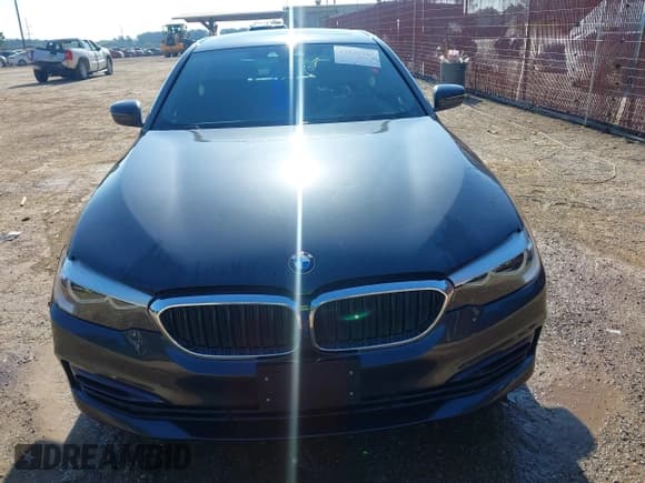 ✅ 2019 BMW 5 Series 530i xDrive • VIN: WBAJA7C56KWW25369 • Lot: 42539597. Listed on IAAI with 44,916 mi. Free auction sales archive from the USA and detailed vehicle history report at DreamBid. Image 12.