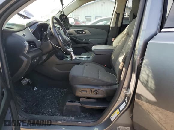 ✅ 2020 Chevrolet Traverse LT Cloth • VIN: 1GNEVMKW4LJ195588 • Лот: 88038435. Опубликован ранее на Copart с пробегом 102 994 миль. Бесплатный доступ к архиву аукционных продаж из США и подробный отчёт об истории автомобиля на DreamBid. Изображение 7.