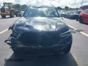 ✅ 2020 BMW X5 sDrive40i • VIN: 5UXCR4C04LLW64471 • Lot: 42581163. Wystawiony na IAAI z przebiegiem 73 887 mil. Bezpłatny archiwum sprzedaży aukcyjnych z USA i szczegółowy raport historii pojazdu na DreamBid. Zdjęcie 12.