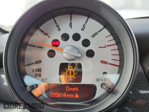 ✅ 2012 MINI Coupe S • VIN: WMWSX3C53CT155350 • Lot: 71893585. Wystawiony na Copart z przebiegiem 85 814 mil. Bezpłatny archiwum sprzedaży aukcyjnych z USA i szczegółowy raport historii pojazdu na DreamBid. Zdjęcie 9.