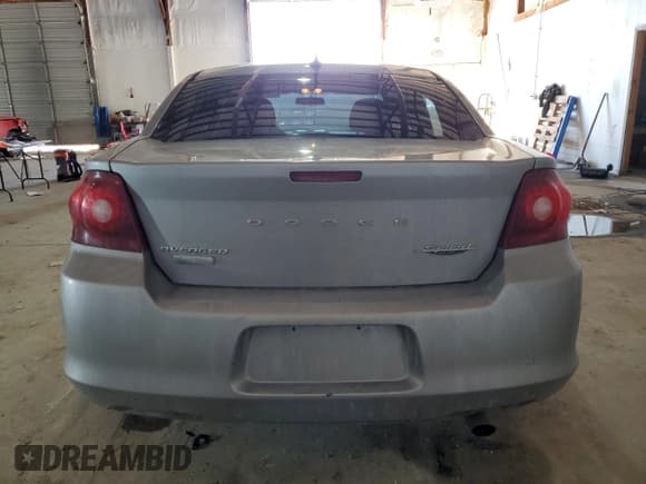 ✅ 2014 Dodge Avenger SE • VIN: 1C3CDZAB1EN173448 • Лот: 88558475. Опубликован ранее на Copart с пробегом 142 038 миль. Бесплатный доступ к архиву аукционных продаж из США и подробный отчёт об истории автомобиля на DreamBid. Изображение 6.