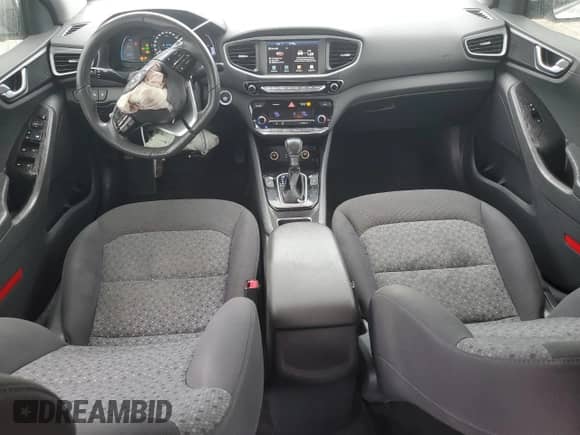 ✅ 2019 Hyundai Ioniq SEL • VIN: KMHC75LC4KU118555 • Лот: 74724424. Размещён на Copart с пробегом 56 054 миль миль. Получите бесплатный доступ к архиву аукционных продаж из США и посмотрите подробный отчёт об истории автомобиля на DreamBid. Изображение 8.