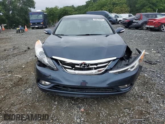 ✅ 2012 Hyundai Sonata Limited • VIN: 5NPEC4ABXCH365555 • Lot: 65010454. Listed on Copart with 69,596 mi. Free auction sales archive from the USA and detailed vehicle history report at DreamBid. Image 5.