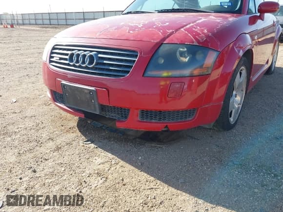 ✅ 2001 Audi TT • VIN: TRUWT28N911007947 • Лот: 42078785. Опубликован ранее на IAAI с пробегом 114 721 миль. Бесплатный доступ к архиву аукционных продаж из США и подробный отчёт об истории автомобиля на DreamBid. Изображение 6.