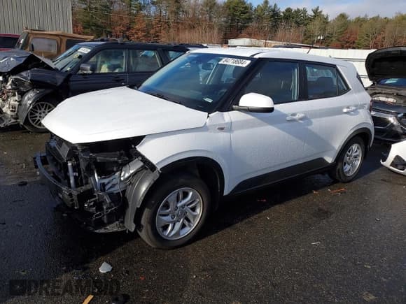 ✅ 2023 Hyundai Venue SE • VIN: KMHRB8A36PU214045 • Lot: 84718684. Listed on Copart with 27,338 mi. Free auction sales archive from the USA and detailed vehicle history report at DreamBid. Image 1.