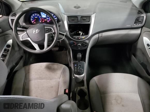 ✅ 2012 Hyundai Accent GS • VIN: KMHCT5AE2CU026314 • Лот: 75006934. Опубликован ранее на Copart с пробегом 97 130 миль. Бесплатный доступ к архиву аукционных продаж из США и подробный отчёт об истории автомобиля на DreamBid. Изображение 8.