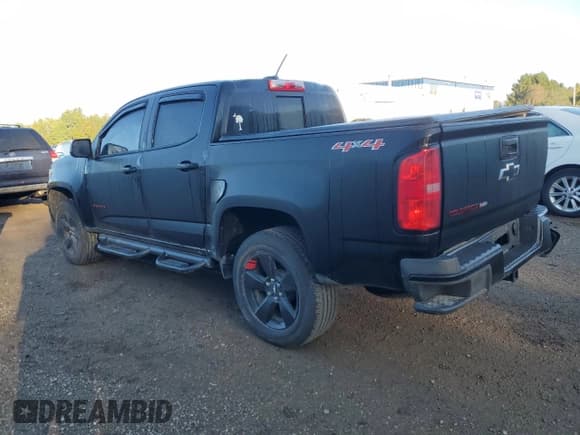 ✅ 2018 Chevrolet Colorado 4WD LT • VIN: 1GCGTCENXJ1124414 • Лот: 69991525. Опубликован ранее на Copart с пробегом 217 545 миль. Бесплатный доступ к архиву аукционных продаж из США и подробный отчёт об истории автомобиля на DreamBid. Изображение 2.
