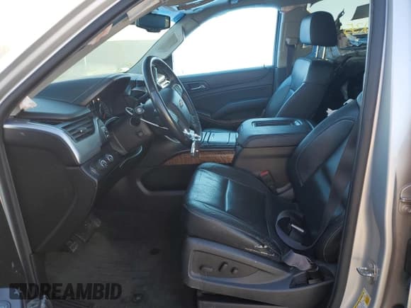 ✅ 2015 Chevrolet Suburban LTZ • VIN: 1GNSKKKC4FR264534 • Лот: 87235065. Опубликован ранее на Copart с пробегом 139 001 миль. Бесплатный доступ к архиву аукционных продаж из США и подробный отчёт об истории автомобиля на DreamBid. Изображение 7.